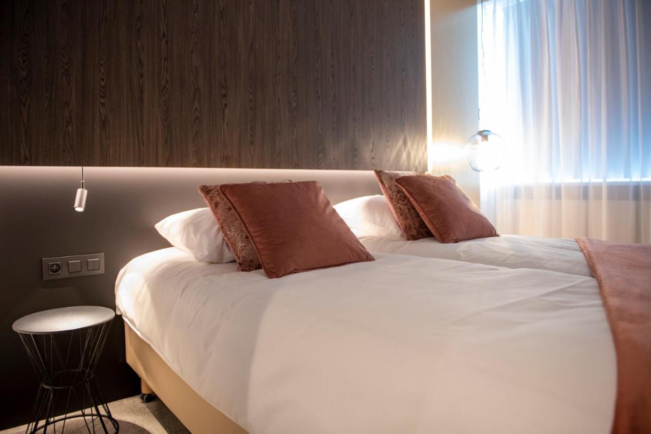 Hotel Pax Diksmuide Esterno foto