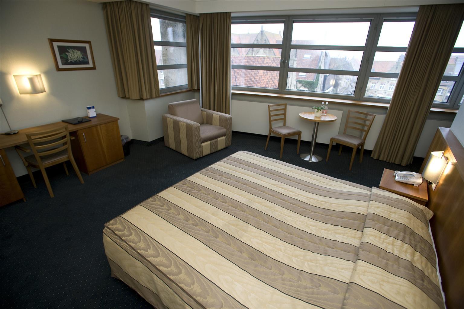 Hotel Pax Diksmuide Esterno foto